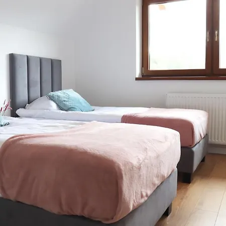 Apartamento Pardałówka 50 *